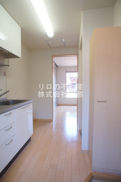 玄関　玄関から見たお部屋です☆