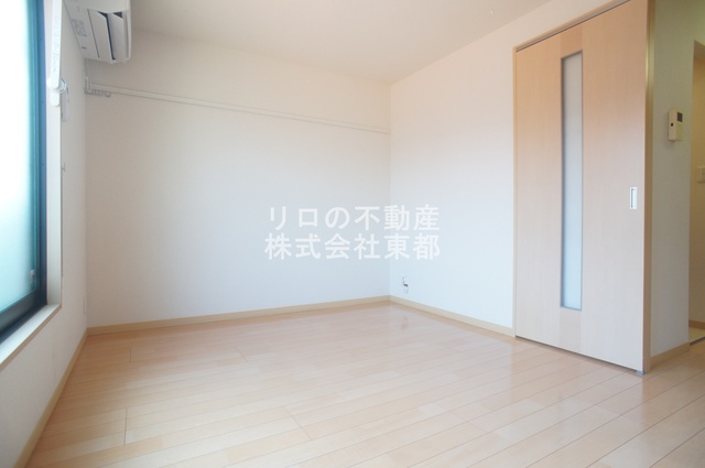 その他部屋・スペース　上品に仕上がった明るい室内空間です！