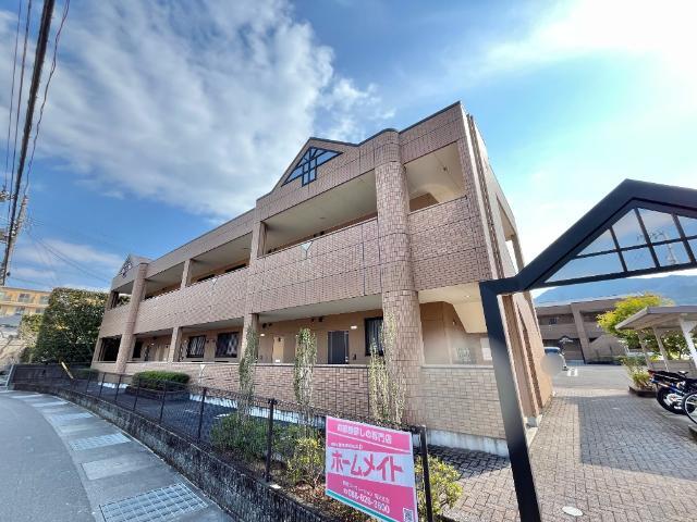 建物外観　外観写真（昼）