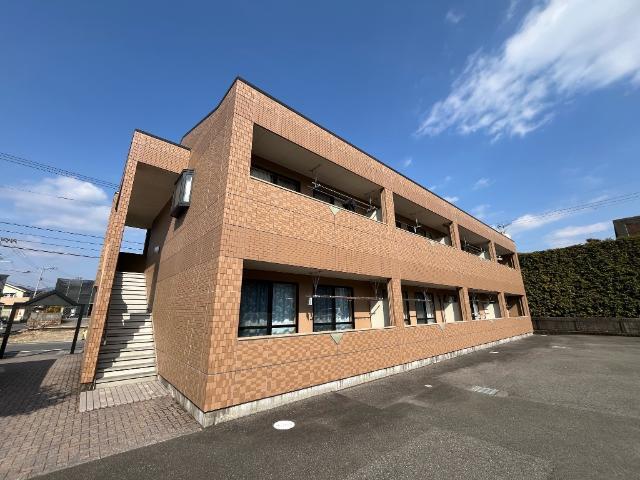 建物外観　外観写真（昼）