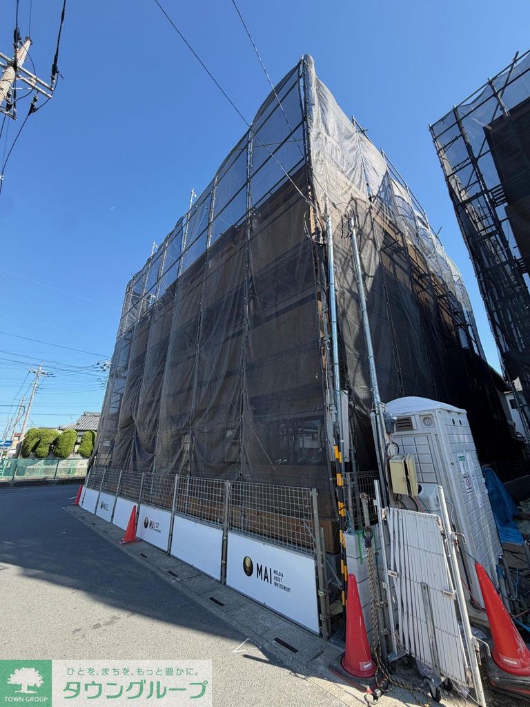 エントランス　駐車場