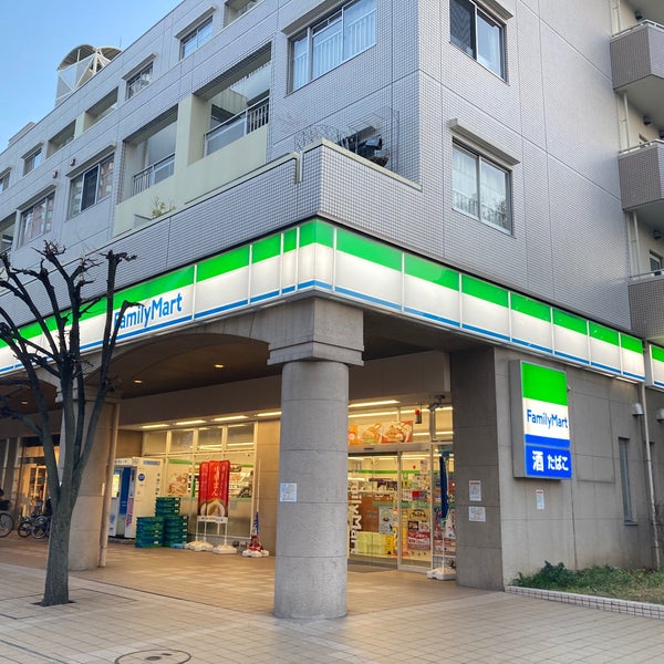 コンビニ　ファミリーマート お台場海浜公園店（コンビニ）まで309m