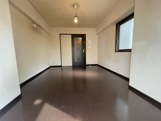 その他部屋・スペース　使い勝手のいい寝室です