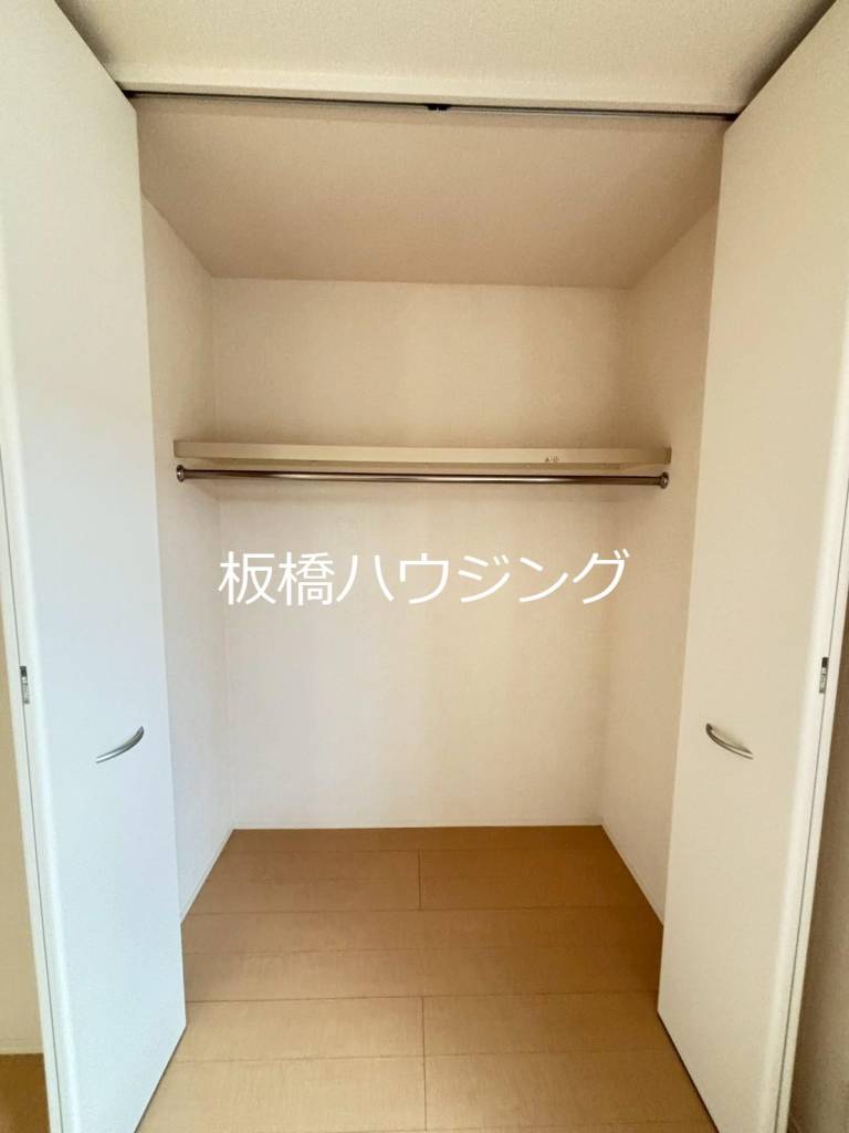 収納　クローゼット