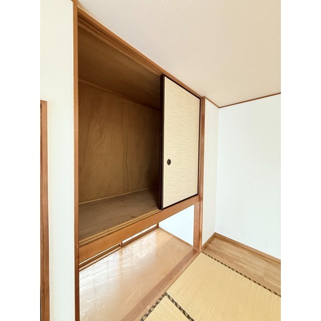 収納　和室６帖