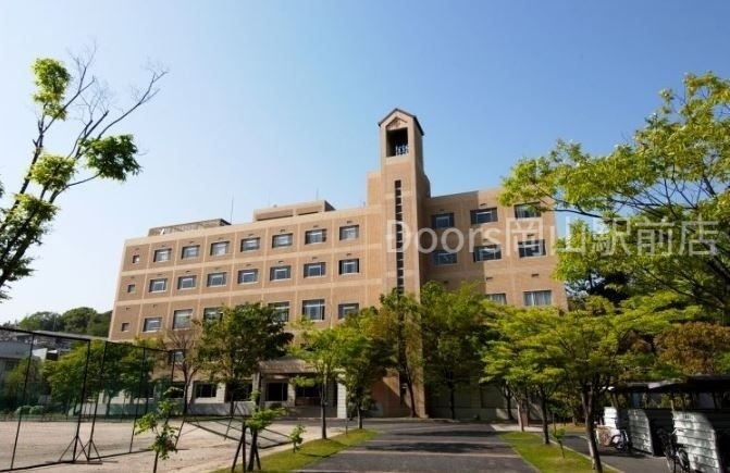 大学・短大　私立山陽学園大学（大学・短大）まで709m