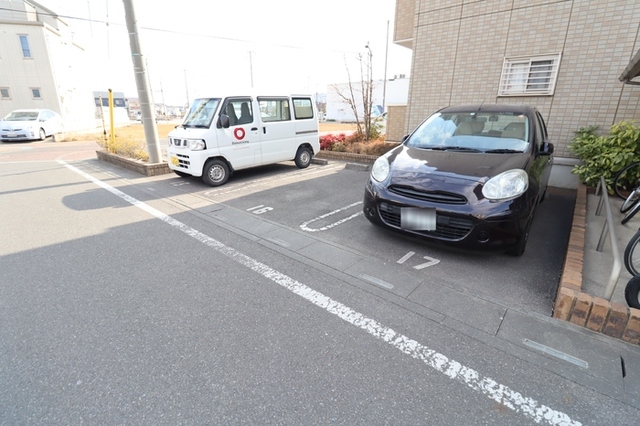 駐車場　駐車場(1)