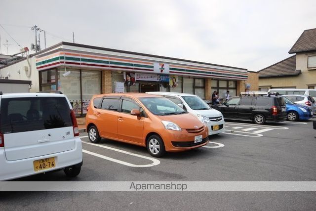 コンビニ　セブンイレブン（コンビニ）まで96m