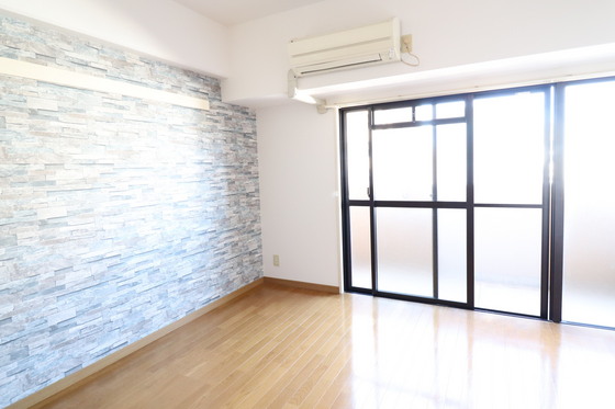 居室・リビング　※別部屋の写真です