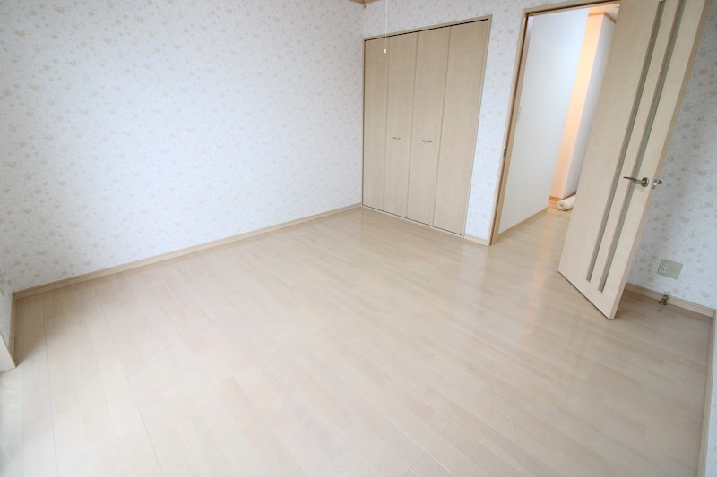 居室・リビング　女性にお勧めのお部屋！