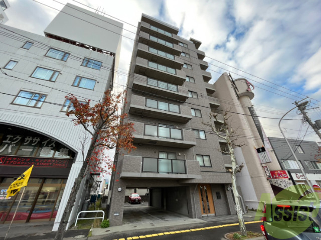 建物外観　札幌市北区北３２条西「アクティ麻生南」