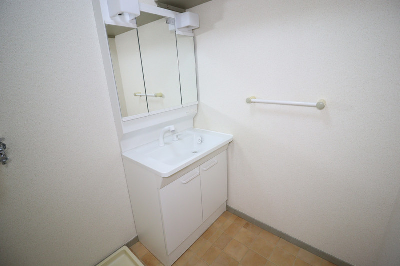 洗面設備　同室参考写真