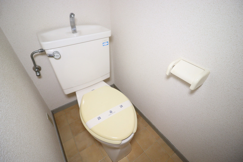トイレ　同室参考写真