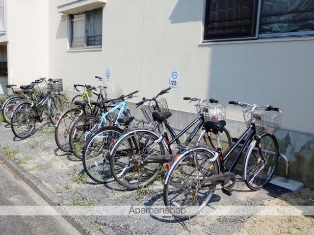 その他　駐輪場（その他）まで50m
