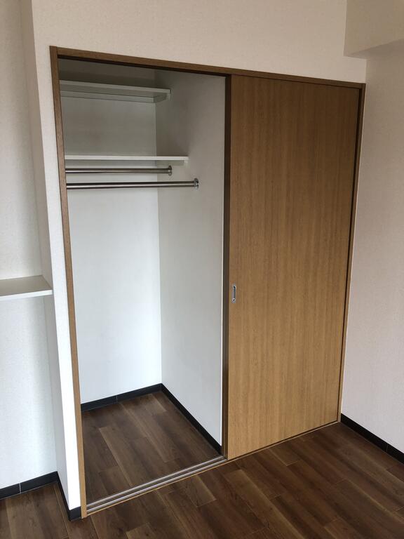 収納　※同間取り別号室の参考写真です