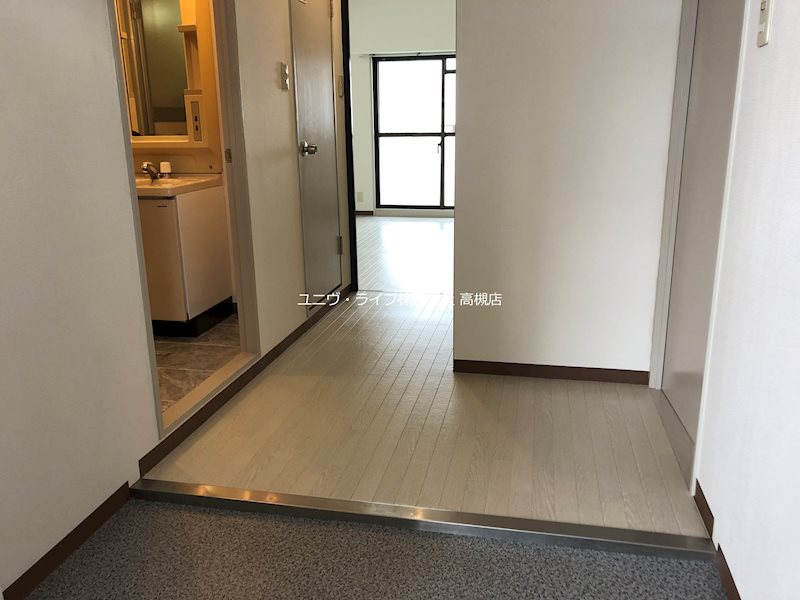 玄関　※別部屋