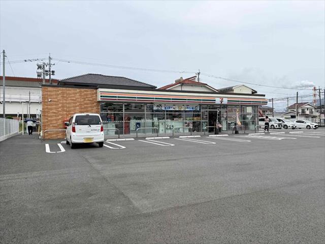 その他　セブンイレブン八代花園町店（その他）まで730m