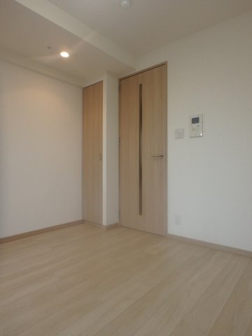 その他部屋・スペース　「清潔感のあるフローリングのお部屋です」