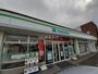 コンビニ　ファミリーマート 橿原小綱町店（コンビニ）まで681m