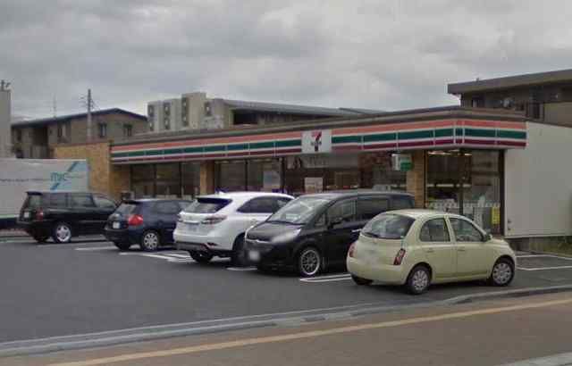 コンビニ　セブンイレブン北戸田駅東口店（コンビニ）まで276m