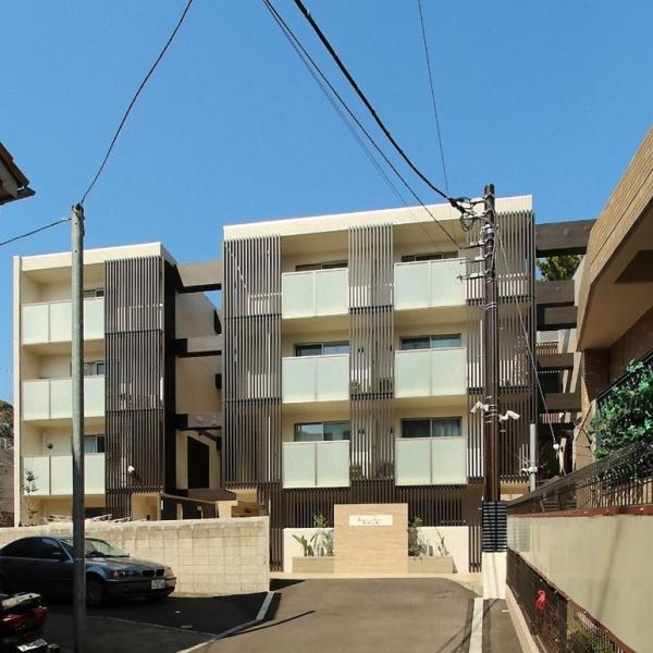 建物外観　ルチェソラーレ元代々木外観