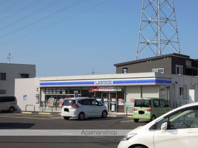 コンビニ　ローソン（コンビニ）まで863m