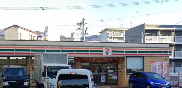 コンビニ　セブンイレブン　神戸住吉南町３丁目店（コンビニ）まで126m