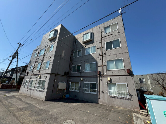 建物外観　札幌市北区北２７条西「パルコート」