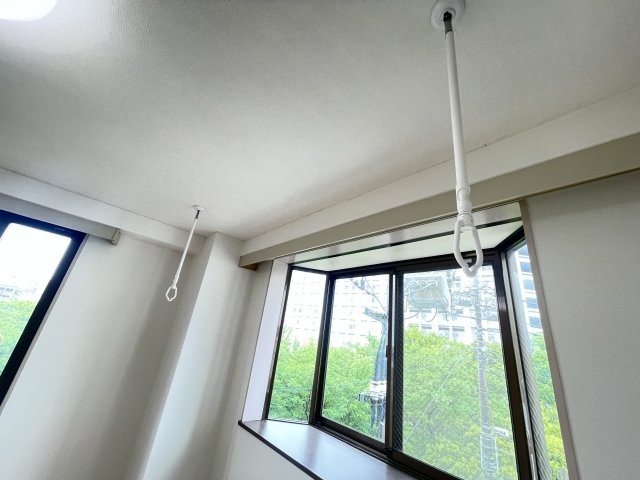 その他設備　室内物干し☆