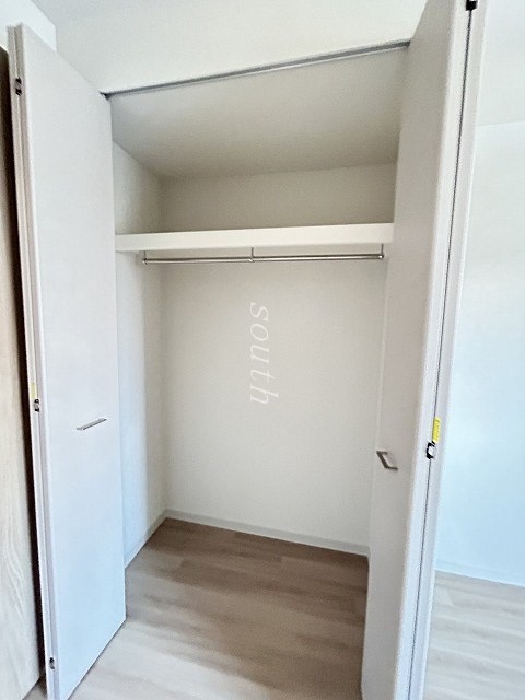 収納　部屋により室内カラーが異なります