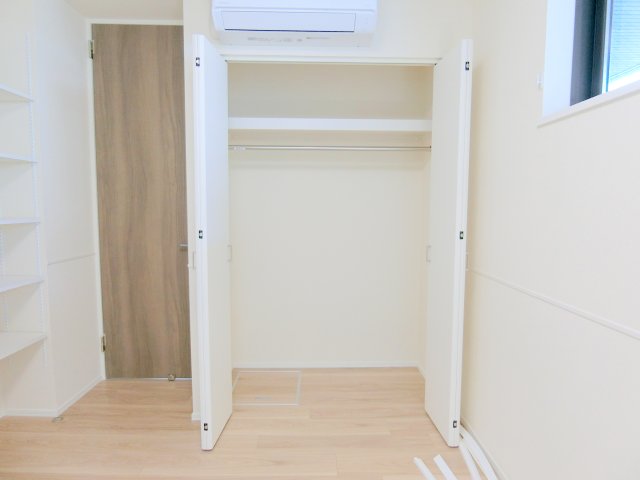 収納　クローゼット