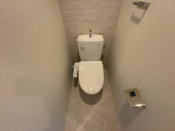トイレ　※他部屋の写真となります。