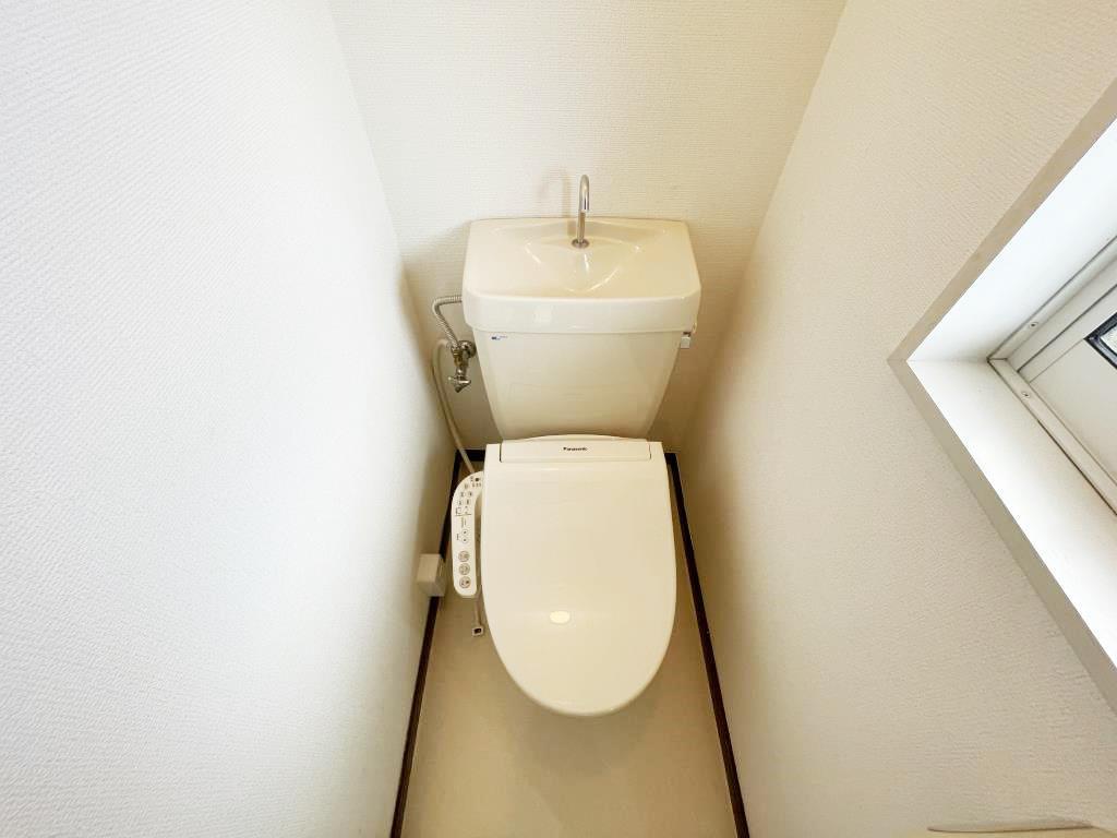 タイズ.Iのトイレ写真