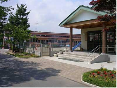 幼稚園・保育園　みどりの丘保育園（幼稚園・保育園）まで549m
