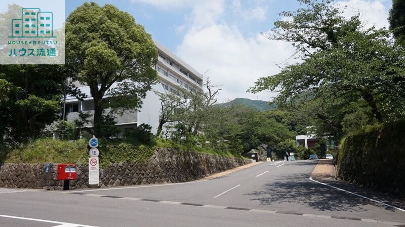 大学・短大　国立長崎大学医学部（大学・短大）まで1171m