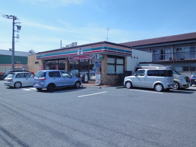 その他　セブンイレブン三郷戸ケ崎店（その他）まで884m