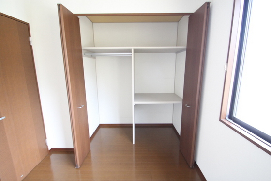 収納　※別部屋の写真です