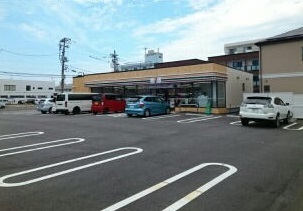 コンビニ　セブンイレブン和合町一丁目店（コンビニ）まで60m