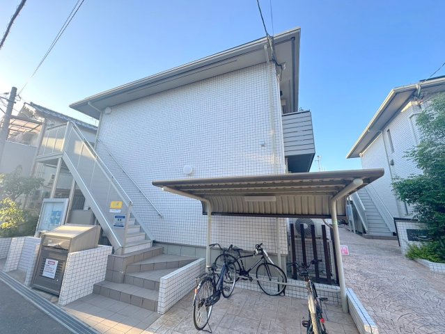 建物外観　綺麗な外観の素敵なお部屋があなたを待っています。