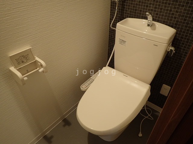 トイレ　温水洗浄便座完備★