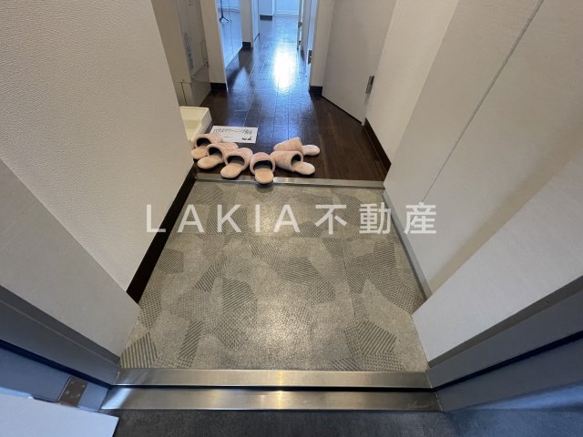 エイトドームシティの玄関写真