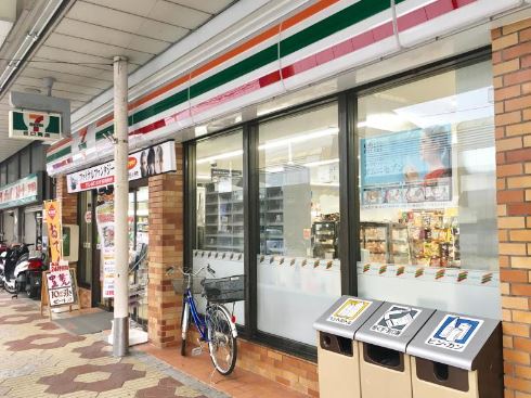 コンビニ　セブンイレブン 南小岩店（コンビニ）まで392m