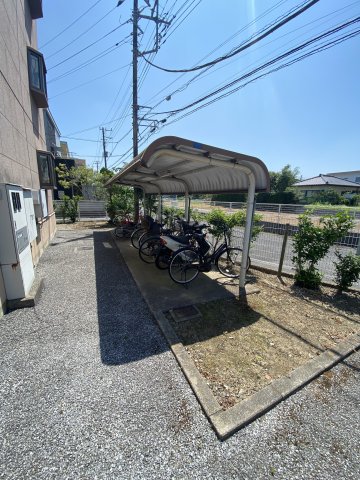 ＪＲ外房線 永田駅 徒歩2分 4階建 築33年の外観写真