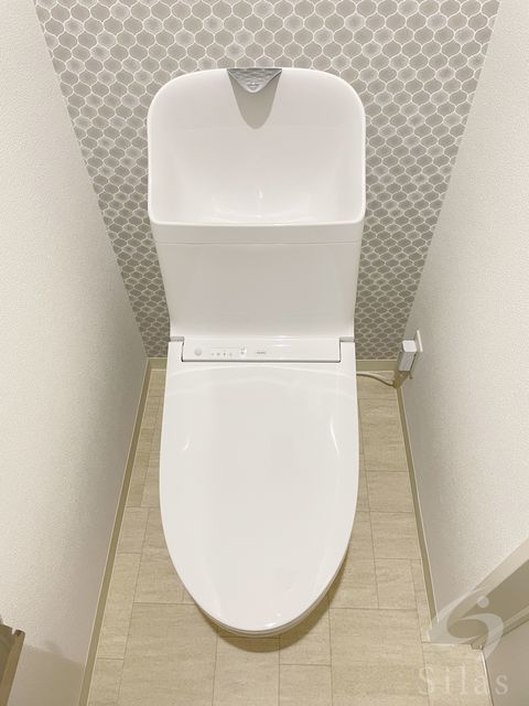 ＪＲ大阪環状線 寺田町駅 徒歩10分 3階建 築5年のトイレ写真