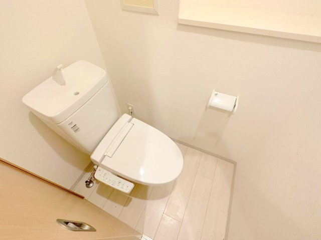 オズレジデンス今里SOUTHのトイレ写真