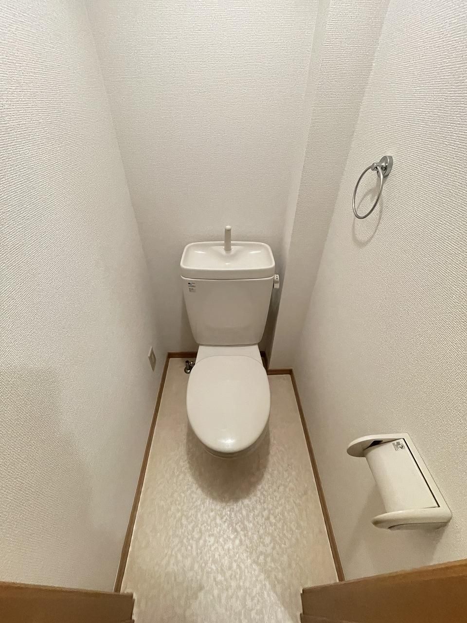 ＪＲ鹿児島本線 竹下駅 徒歩5分 2階建 築23年のトイレ写真
