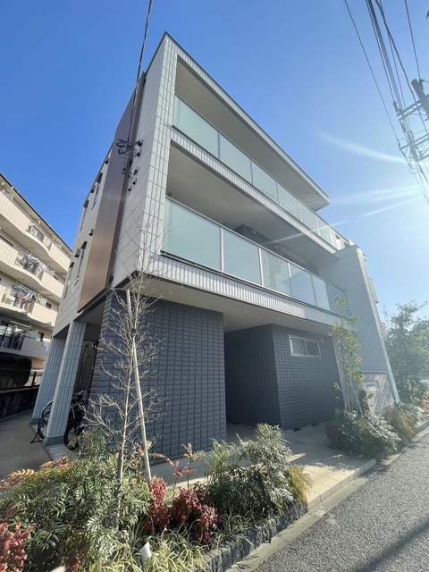 建物外観　築浅２０２０．２完成　耐震耐火構造の旭化成ヘーベルメゾン