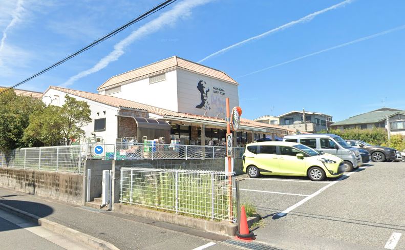 スーパー　シェフカワカミ桜塚店（スーパー）まで774m