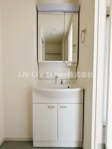 洗面設備　同仕様写真