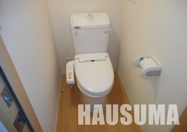 トイレ　※他号室の参考写真です。